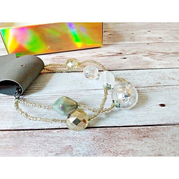 Express Jewelry - NWT Shimmery Glass and Seed Beed Bracelet by Express